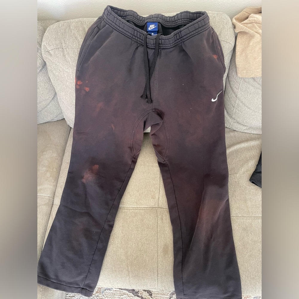 Large Nike sweats